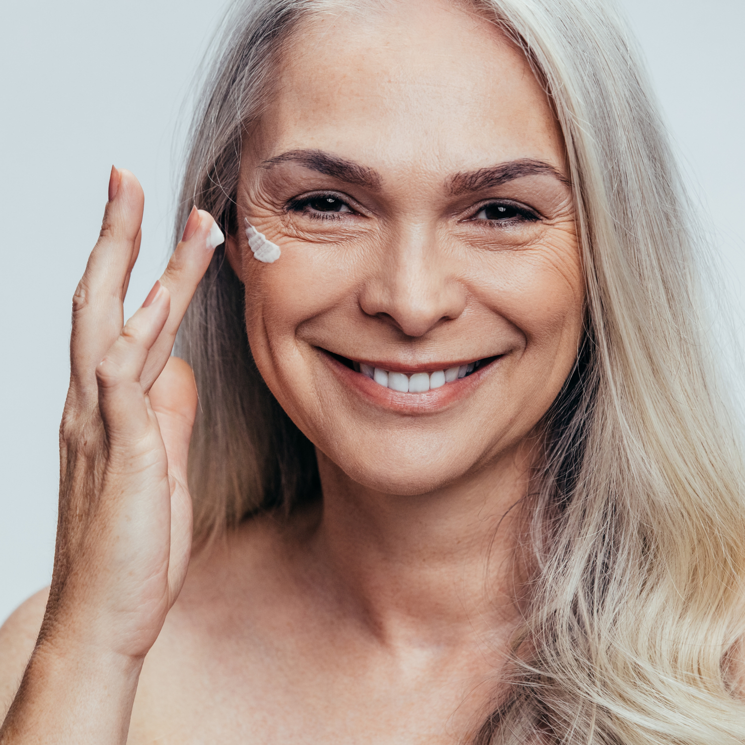 Beauty-bar-winterhude-radiofrequenz-microneedling-verfeinerte-hautstruktur